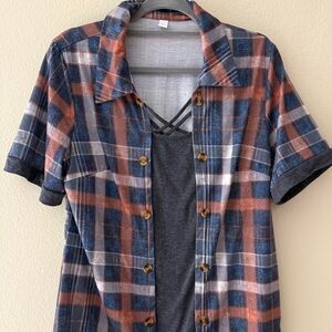 Women’s Plaid Shirt XL New with out tags